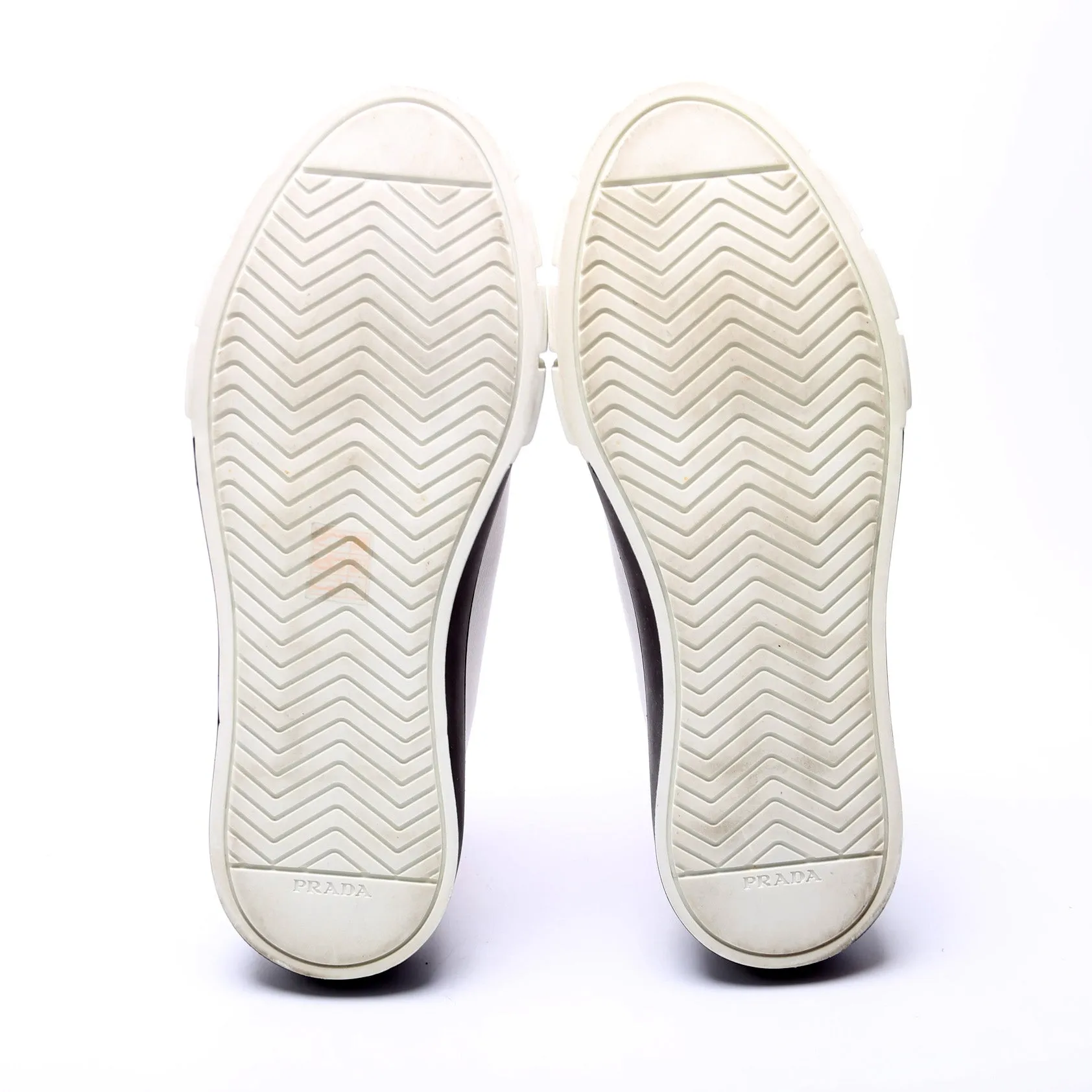 Cassetta Wheel Canvas Sneakers Size 41