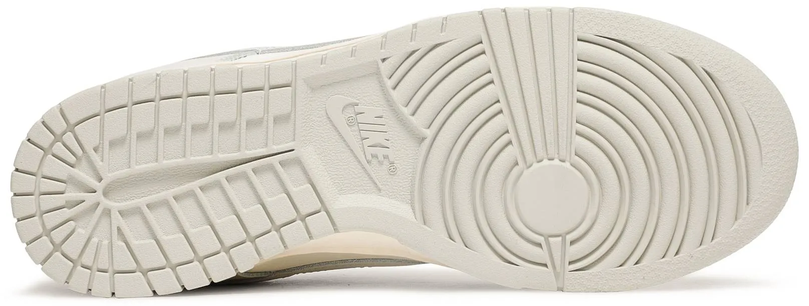 Dunk Low 'Light Bone' (W)