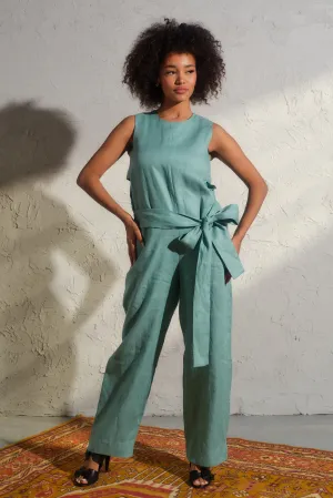 Elegant linen jumpsuit in Green tea