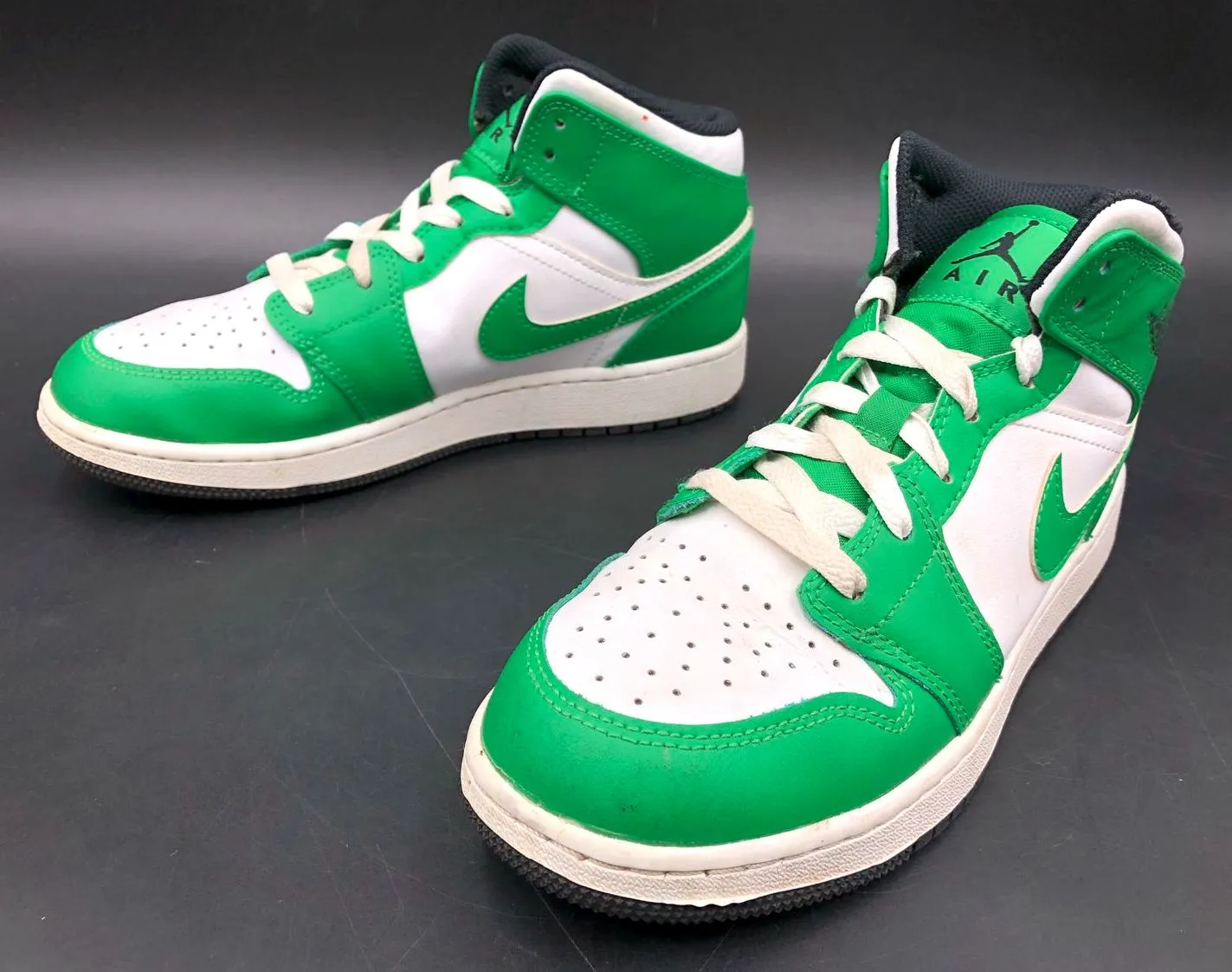 Nike Air Jordan 1 Mid GS 'Lucky Green' & White/Black Sneakers - Size 5.5Y ( COA)