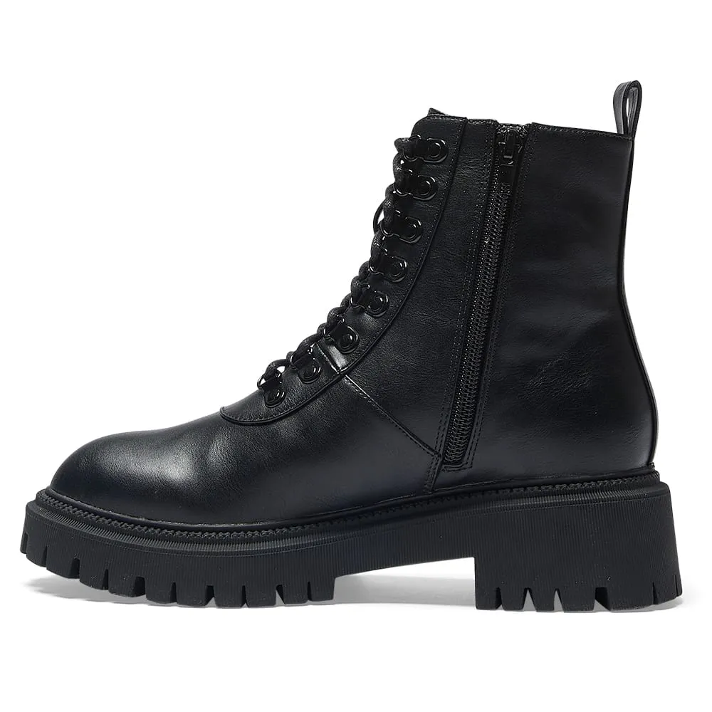 Riley Boot in Black Smooth
