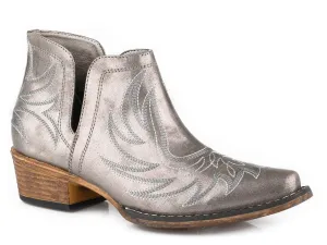 Roper Womens Ava Metallic Grey Faux Leather Ankle Boots